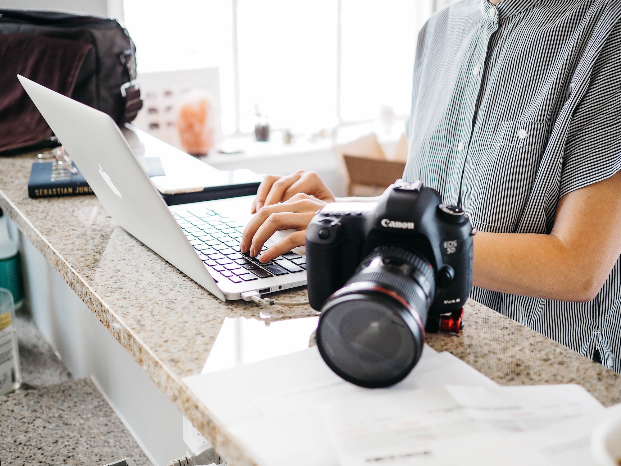 Tips Ampuh Promosi Bisnis Fotografi Secara Online